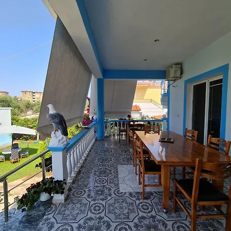 Angels Πανσιόν 3*